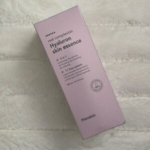 real complexion hyaluron skin essence 300ml